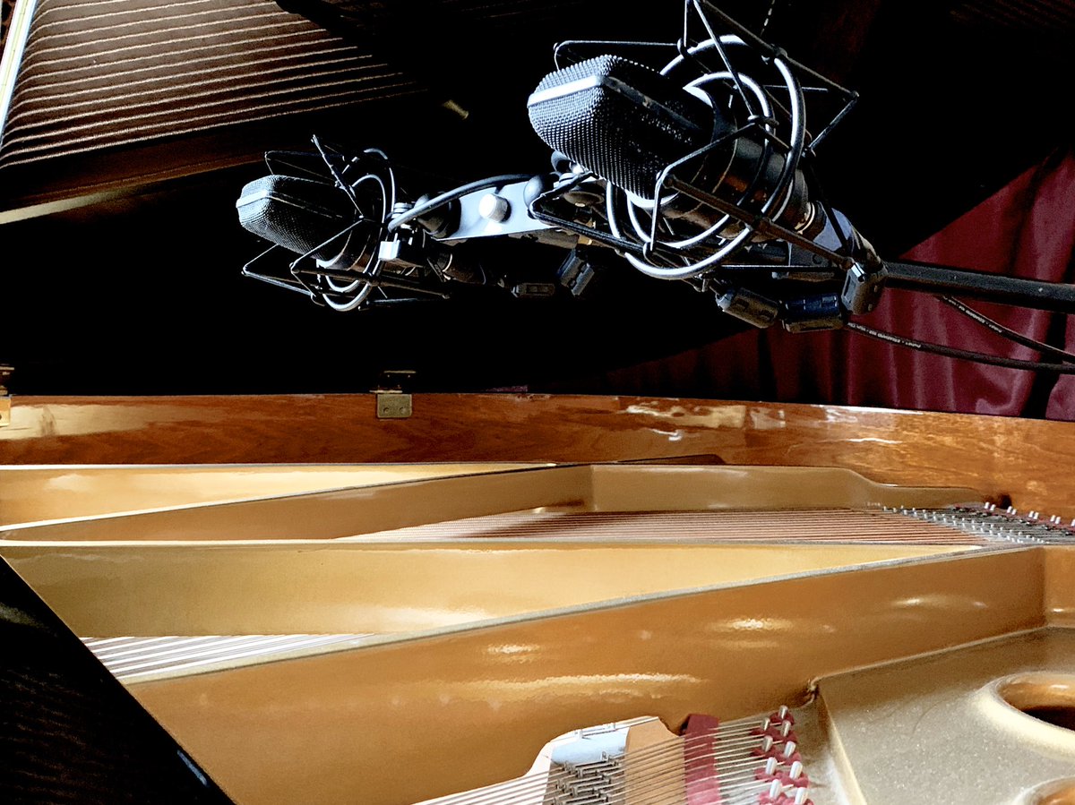 Prepping for Piano session at our studios using a pair of Vintage of #Neumann TLM170