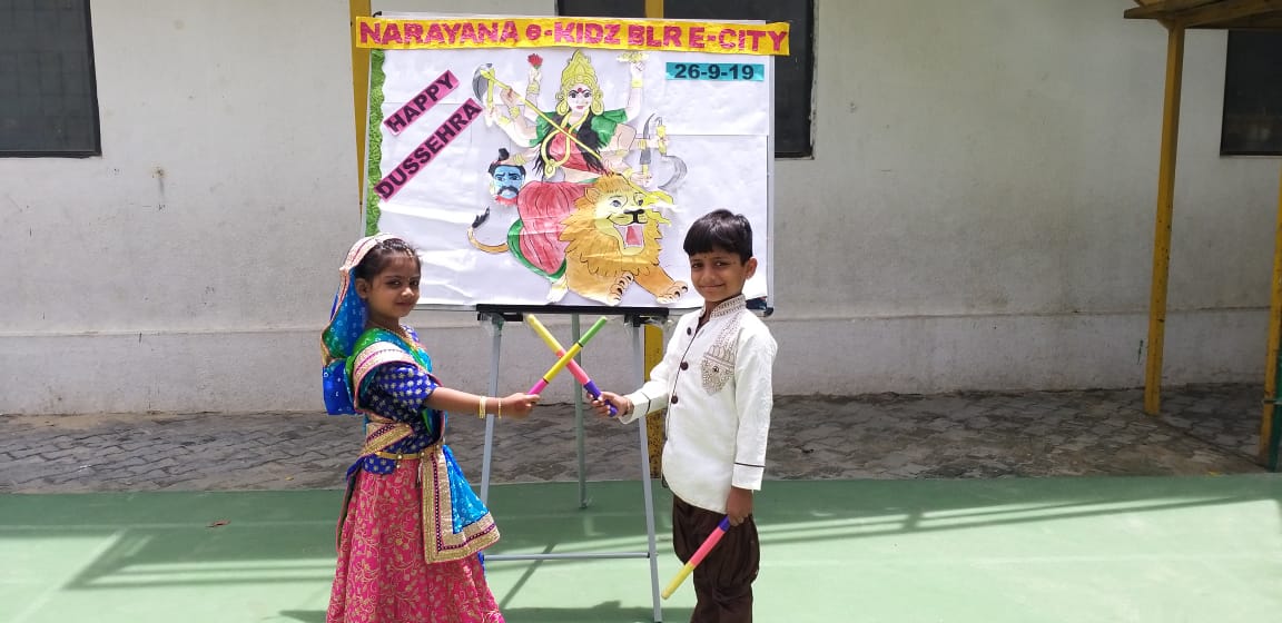 NarayanaEdu's tweet photo. #NARAYANA #eTECHNO #SCHOOL # #ECityBranch, #Bangalore ,#Karnataka.#celebrated #Dussehra#festival with full #enthusiasm. #thenarayanagroup https://t.co/JRHrr8XJzR