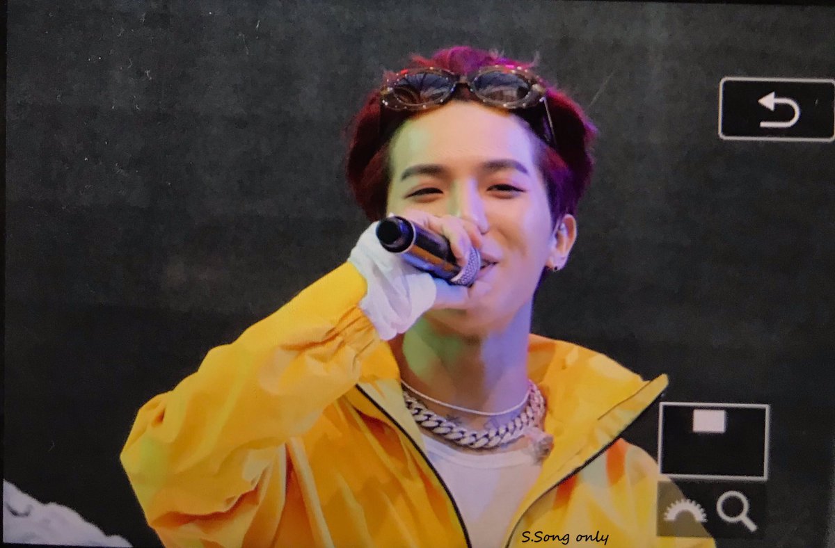 SSongonly's tweet image. 191009 아디다스

@official_mino_ 
#WINNER #위너 #MINO #송민호