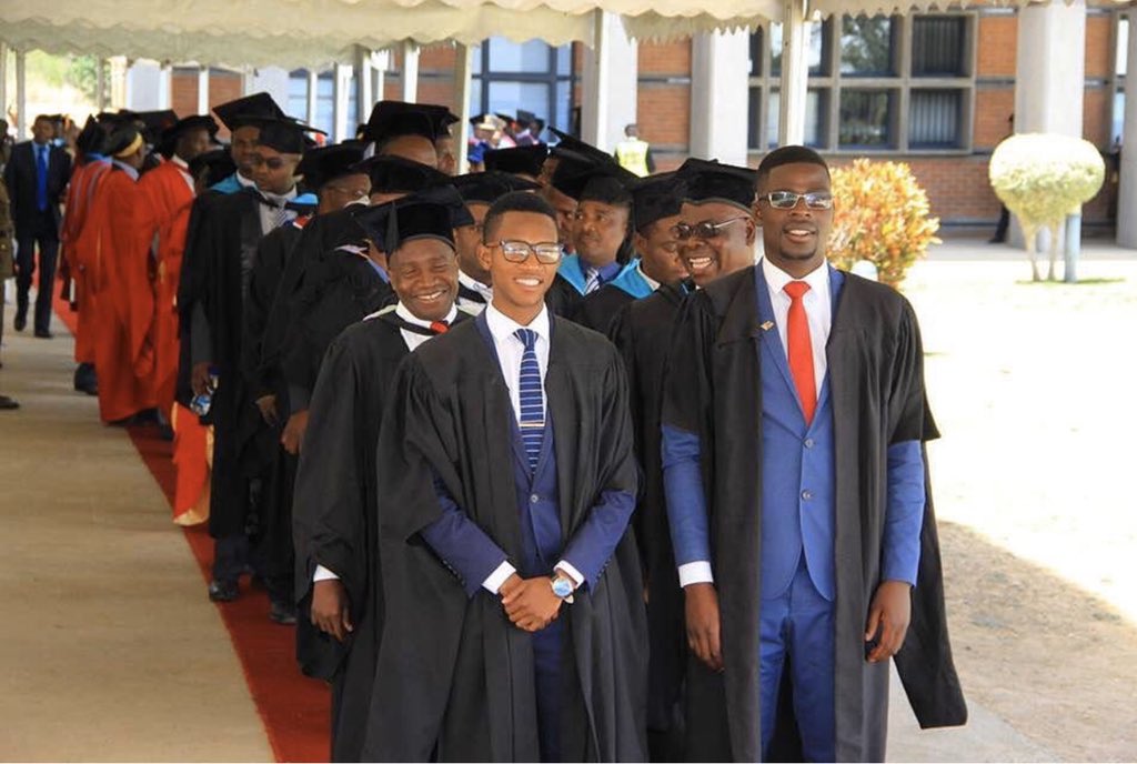 nustsrc's tweet image. Graduation 2017/18