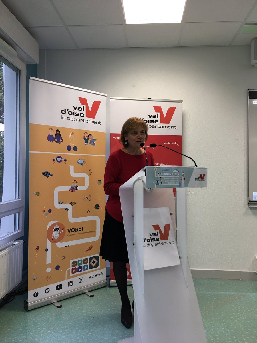 aure_heuveline's tweet photo. Ouverture de la matinée de l innovation au collège Eugénie Cotton d Argenteuil @DANEVersailles @valdoise https://t.co/Fldymdo51o