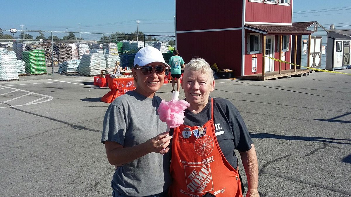 Austin Pretzer@Homedepot0747 tweet media