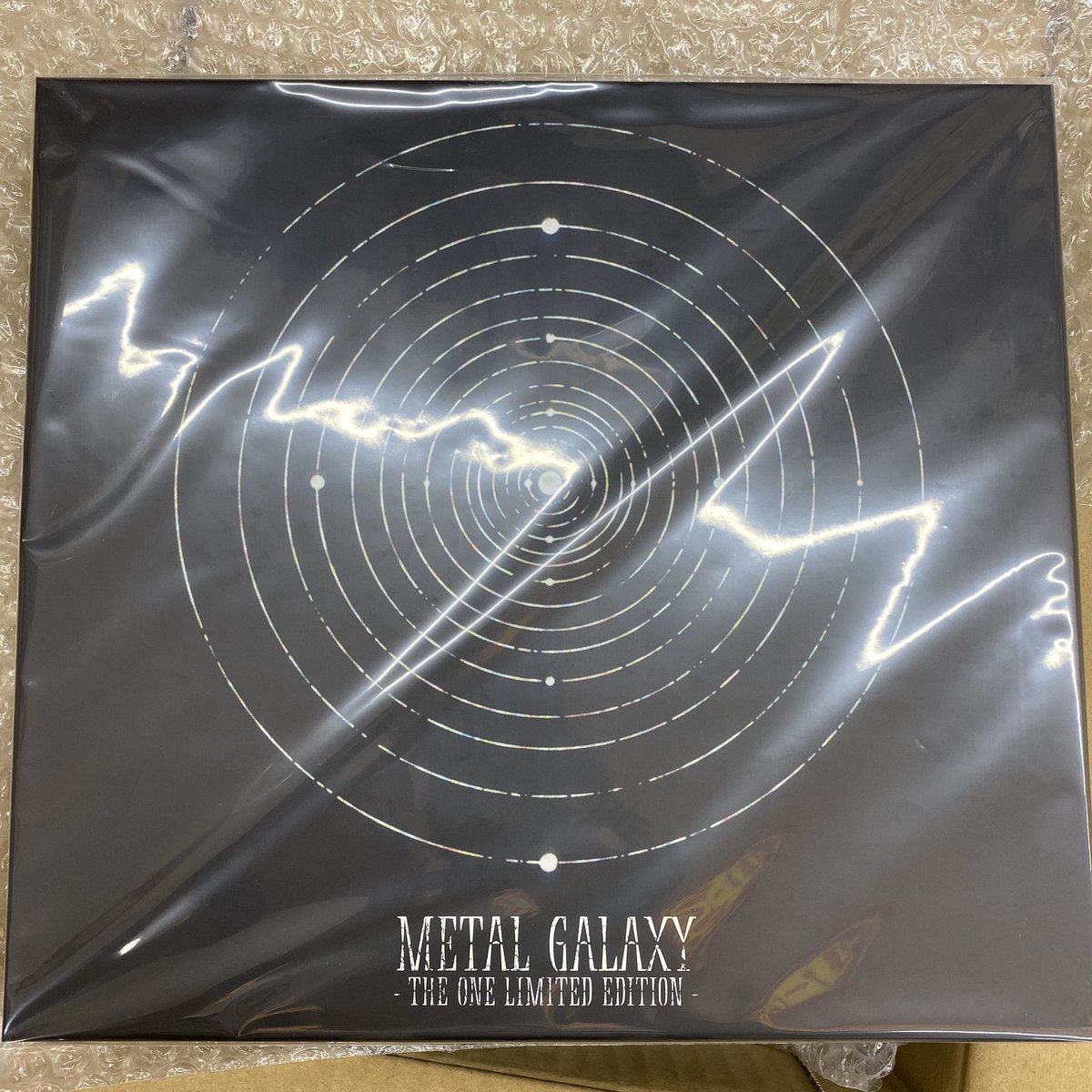 togitsu04's tweet photo. 来たでーーーー！！！！！

#BABYMETAL #Metal_Galaxy 
#TheOne https://t.co/MXySHmBxL7
