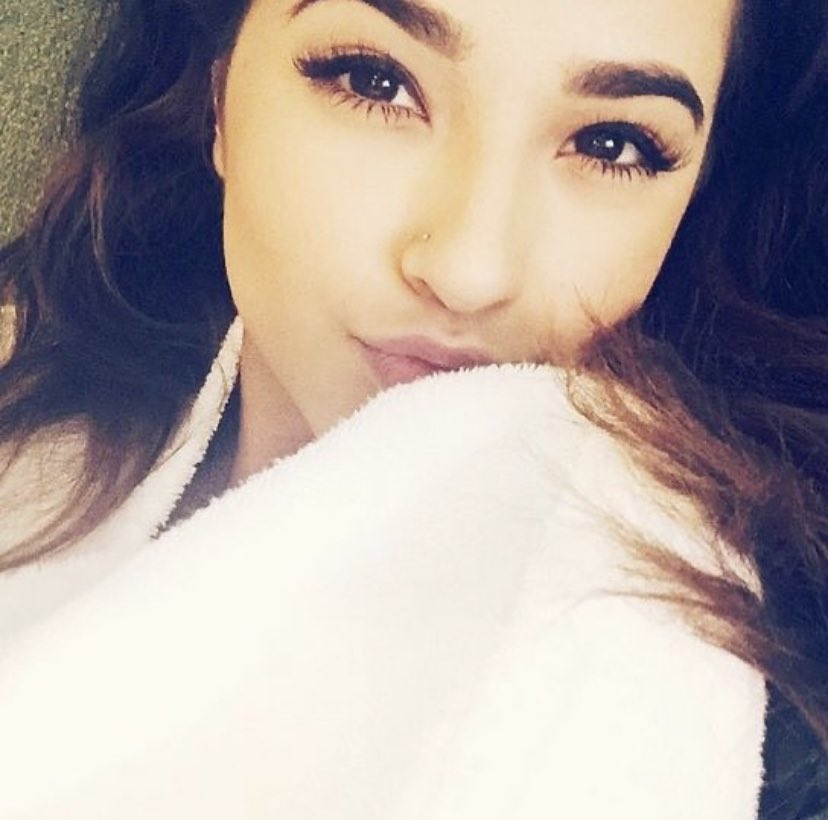 uwueclipseis's tweet image. 𝘽𝙞𝙜 𝙩𝙝𝙞𝙣𝙜𝙨 𝙖𝙧𝙚 𝙘𝙤𝙢𝙞𝙣𝙜....

— Beyond exhausted after multiple meetings today, but still super excited. Getting ready for this big announcement has been a wild ride.  Now time for some much needed rest. 😴