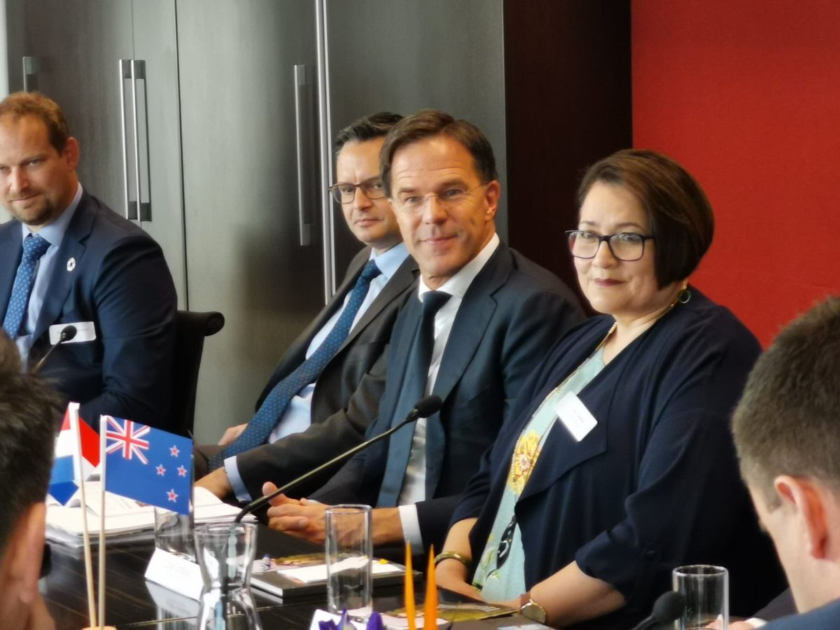 Inspiring Business Roundtable  <a href="/MinPres/">Dick Schoof</a> Rutte <a href="/DamienOConnorMP/">Damien O'Connor</a> and <a href="/jamespeshaw/">James Shaw</a> with 🇳🇱🇳🇿agri food companies, <a href="/NgaiTahu/">Ngāi Tahu</a>, <a href="/plantandfood/">Plant & Food Research</a> <a href="/MasseyUni/">Massey University</a> <a href="/LincolnUniNZ/">Lincoln University</a> @lainjager. interested to intensify collaboration in agritech to transition insto sustainable ecomomy