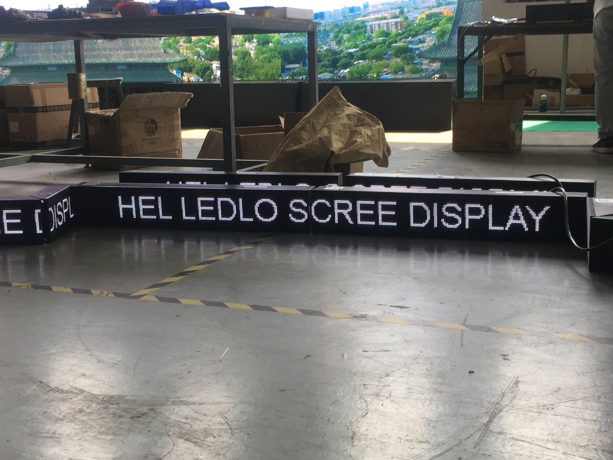 Beryl45817035's tweet image. Indoor P5 scrolling screen running text customized design
Kinglight lamp
By Scree unique design🥰🥰🥰
Whatsapp &amp;amp; WeChat: +86 13612700056 beryl
#ledscreen #ledwallscreen #ledmodule #indoorledscreen