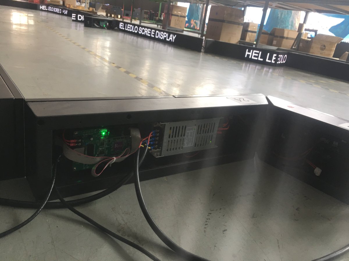 Beryl45817035's tweet image. Indoor P5 scrolling screen running text customized design
Kinglight lamp
By Scree unique design🥰🥰🥰
Whatsapp &amp;amp; WeChat: +86 13612700056 beryl
#ledscreen #ledwallscreen #ledmodule #indoorledscreen