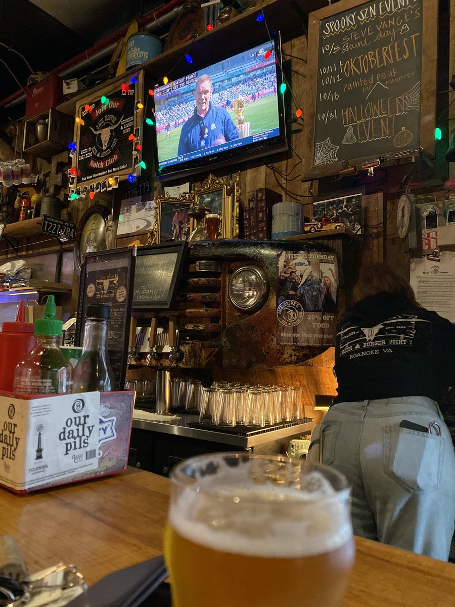 Hey <a href="/roanokerfc/">Roanoke Rugby</a>, I managed to get Jack Brown’s to turn on the <a href="/USARugby/">USA Rugby</a> vs. Argentina game... (until they have to close at 2am lol) #RWC2019