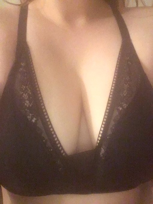 #sellingnudes #seekingarrangements https://t.co/HNIEUgRdic<a href="/tag/sellingnudes"class="tags">#sellingnudes</a><a href="/tag/seekingarrangements"class="tags">#seekingarrangements</a>