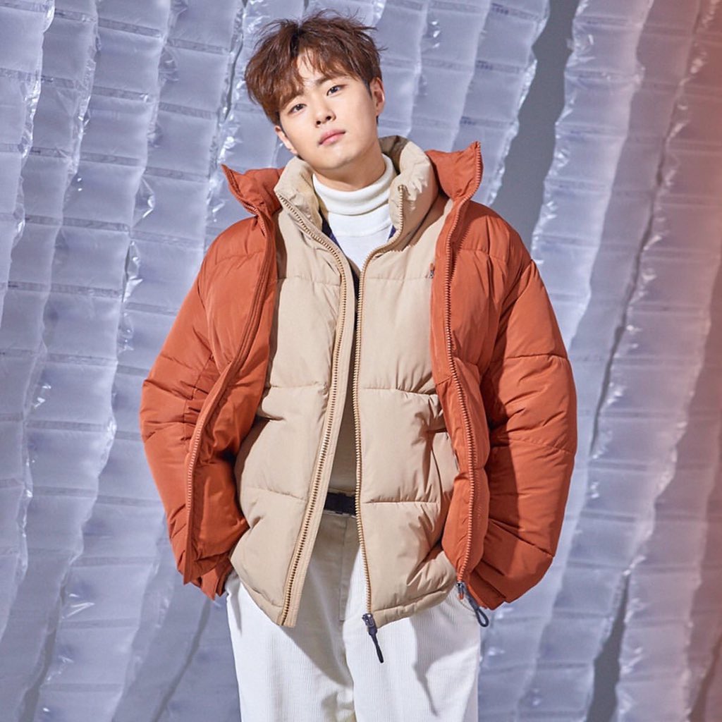 iamjamong_mong's tweet photo. ???????오늘 저녁에 스파오나 갈까..너무 잘생겪눼.. https://t.co/BRATPthN4v