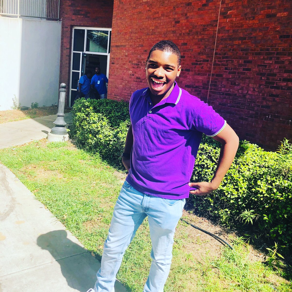 Corey N.Oliver (@coreynoliver1) on Twitter photo 