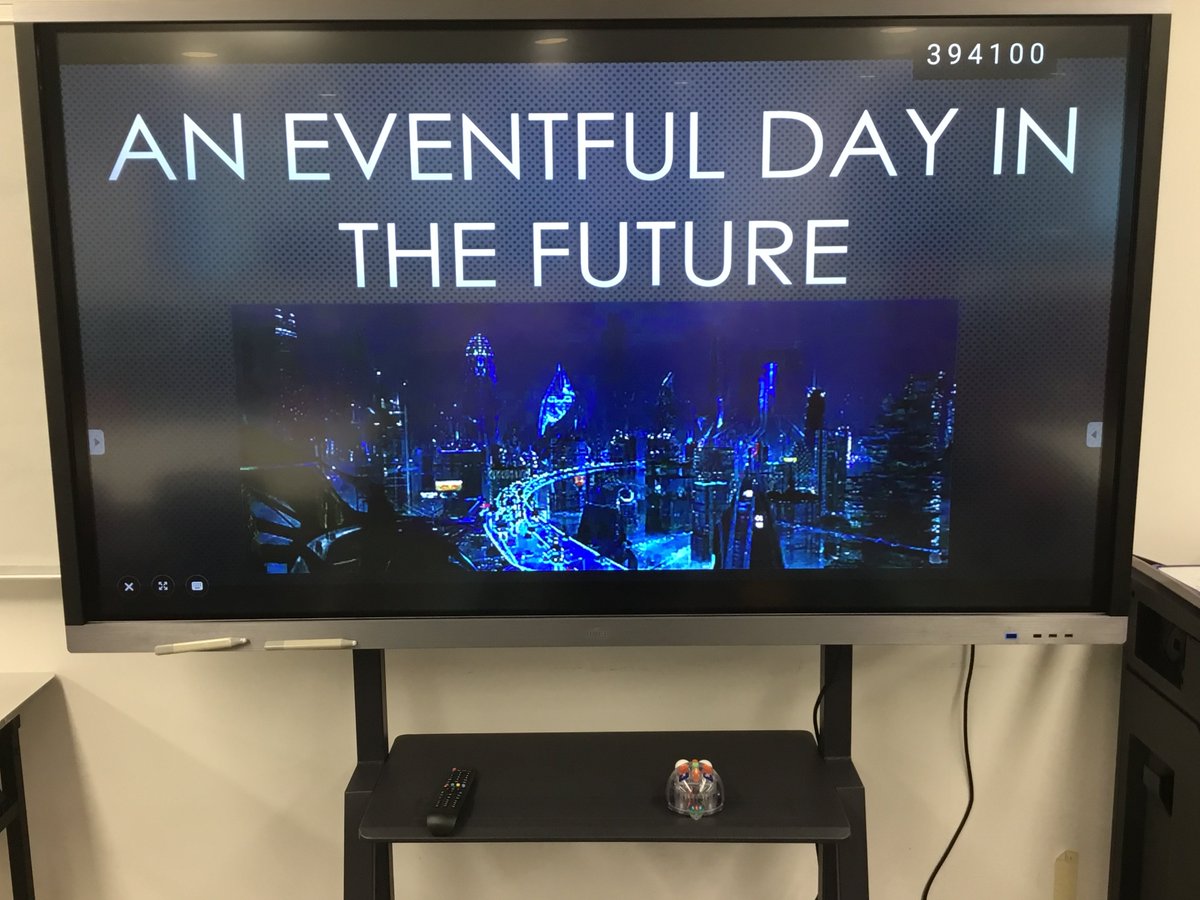 Transdisciplinary learning in action: connecting our UoI about communities, the Blue-Bot technology, and the upcoming #MissionInspire, grade 1 students participated in "An Eventful Day in the Future". #stamfordhk #cognitaway <a href="/LindaCTeachInn/">Linda Cheung</a>