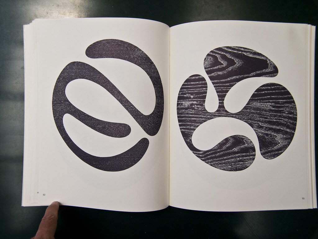 DesignReviewed's tweet image. Adrian Frutiger- Forms & Counterforms images from Flickr
flickr.com/photos/shapeof…