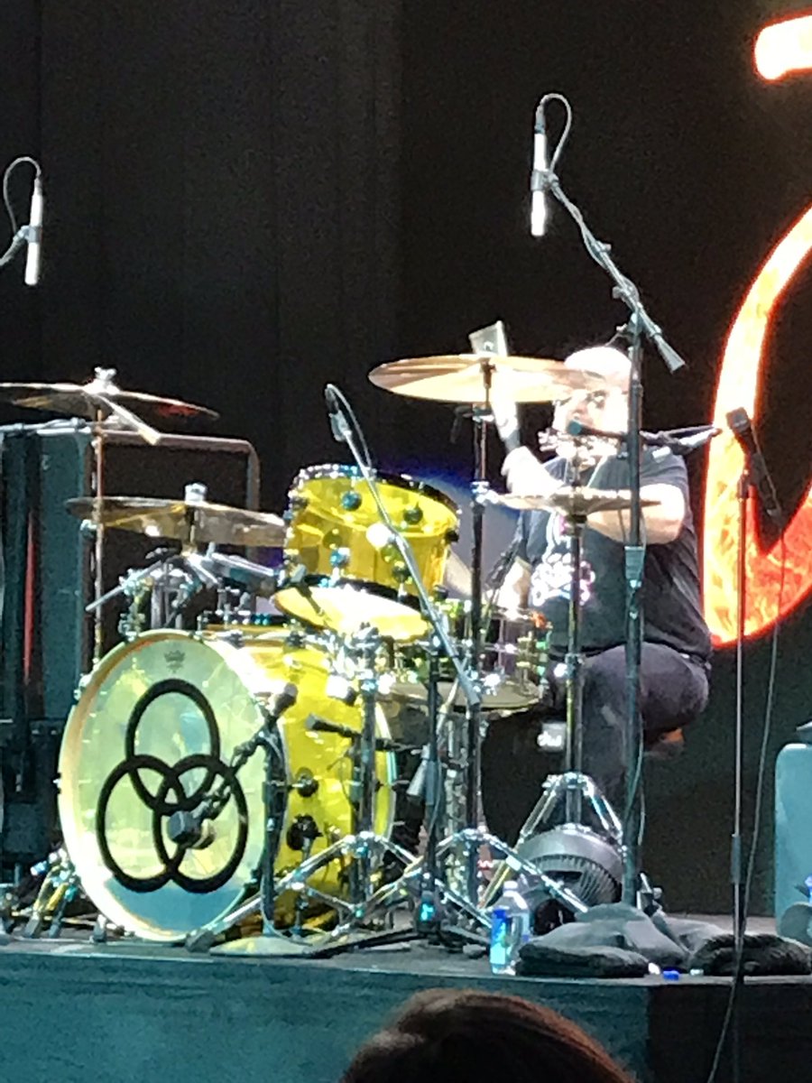 tranztec's tweet photo. Another @TRUCKINGdotORG MCE comes to an end with a legendary performance by Jason Bonham. Thanks to everyone who put this together.#ATAmce19 https://t.co/HaUnbdeooU