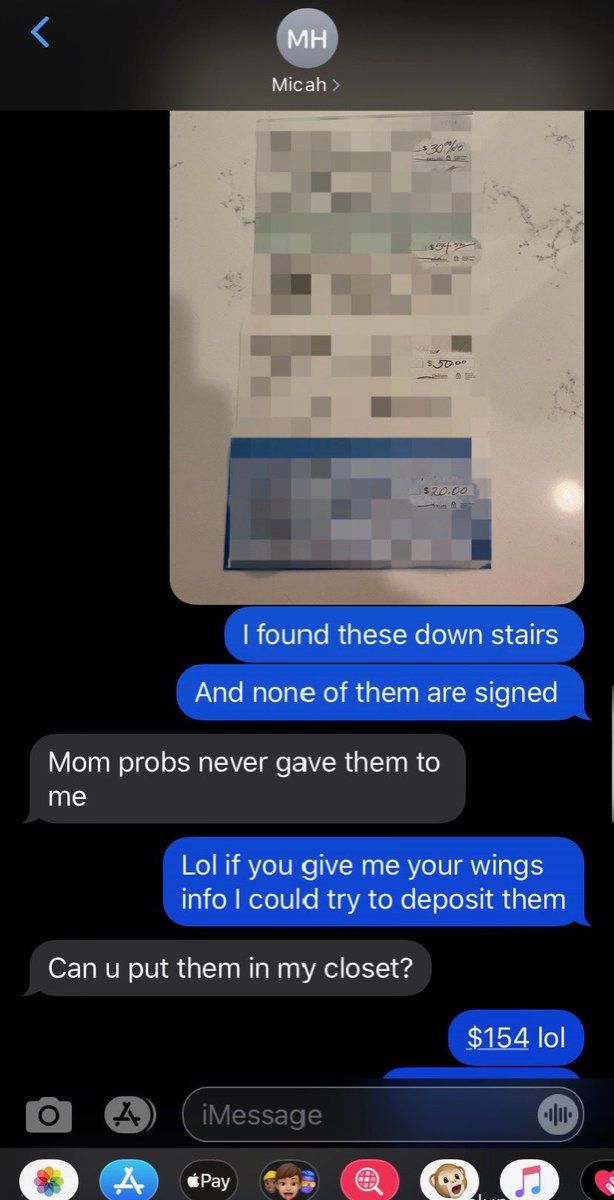 ReidHallblade's tweet photo. My mom never gave my brother his graduation money from 2014 and it's making me question how much money I'm missing🤯 https://t.co/IeiGiRNL66