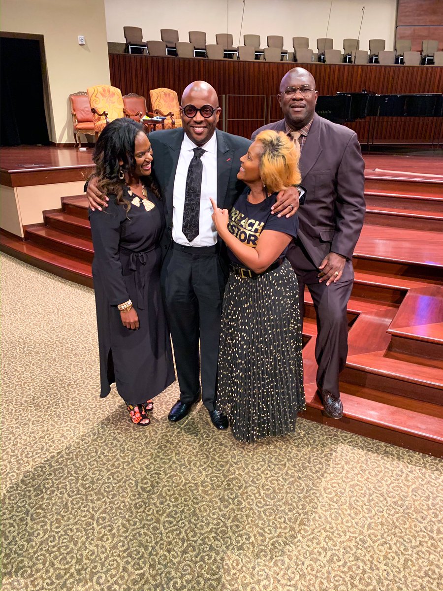 jewellondon's tweet image. #Family
Celebrating #Pas32 #WeLovePas #iAmTCWW #HerStory #GreenLeaves🍃