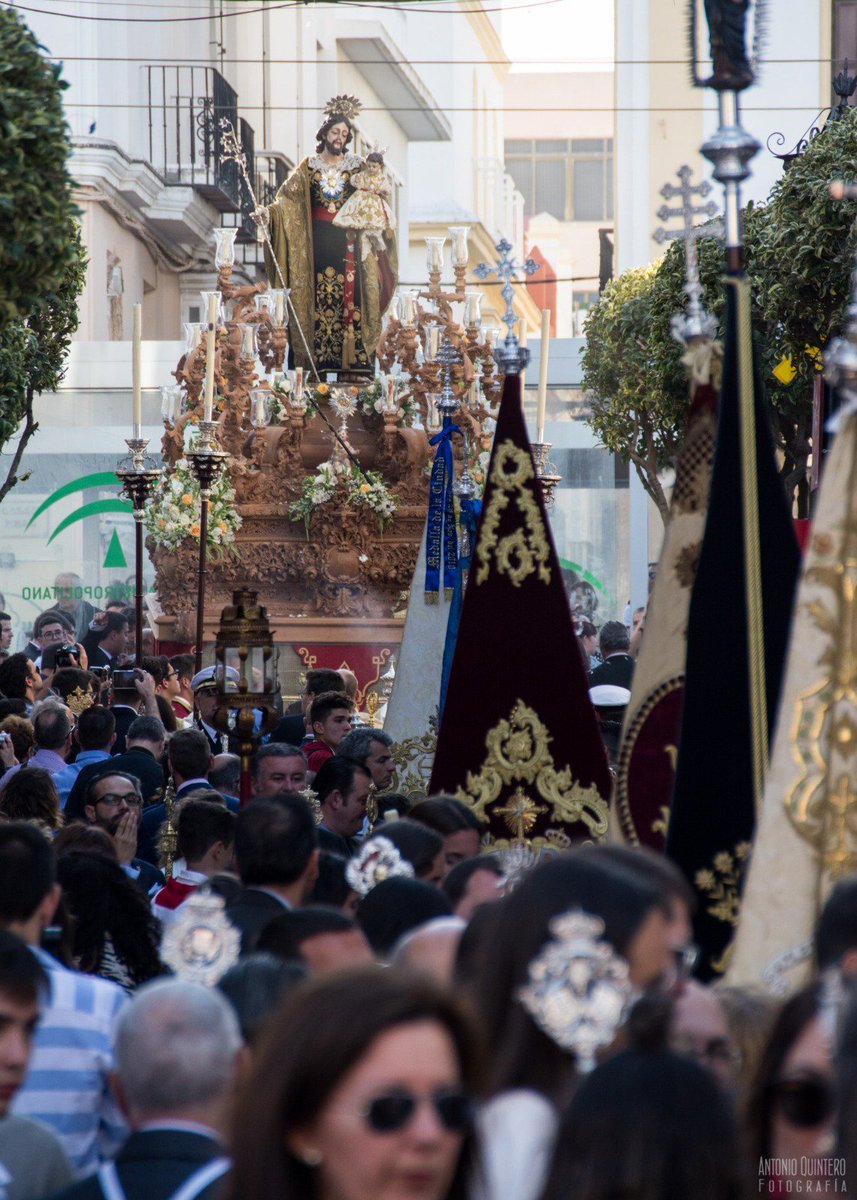 🙏🏻LOS MIÉRCOLES SON DE SAN JOSÉ, PROTECTOR DE LA SANTA IGLESIA🙏🏻
📖"Tú, Señor, eres lento a la cólera, rico en piedad..." 
⏩ciudadredonda.org/calendario-lec…
📸 Antonio Quintero.