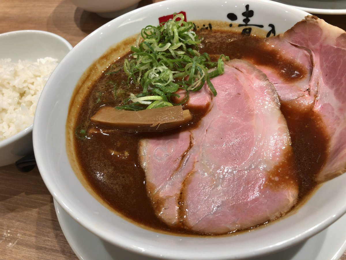 Naka בטוויטר 清乃和歌山ラーメン 和 Dining清乃 エディオンなんば本店 大阪市 有田川市の超人気店の支店が 全国の人気 ラーメン店を集めたエディオン9f なんばラーメン一座 に登場してます 濃そうに見えるけど 意外とさっぱり 和歌山ラーメンの進化系です Naka בטוויטר 清乃和歌山ラーメン 和 Dining清乃 エディオンなんば本店 大阪市 有田川市の超人気店の支店が 全国の人気 ラーメン店を集めたエディオン9f なんばラーメン一座 に登場してます 濃そうに見えるけど 意外とさっぱり 和歌山ラーメンの進化系です