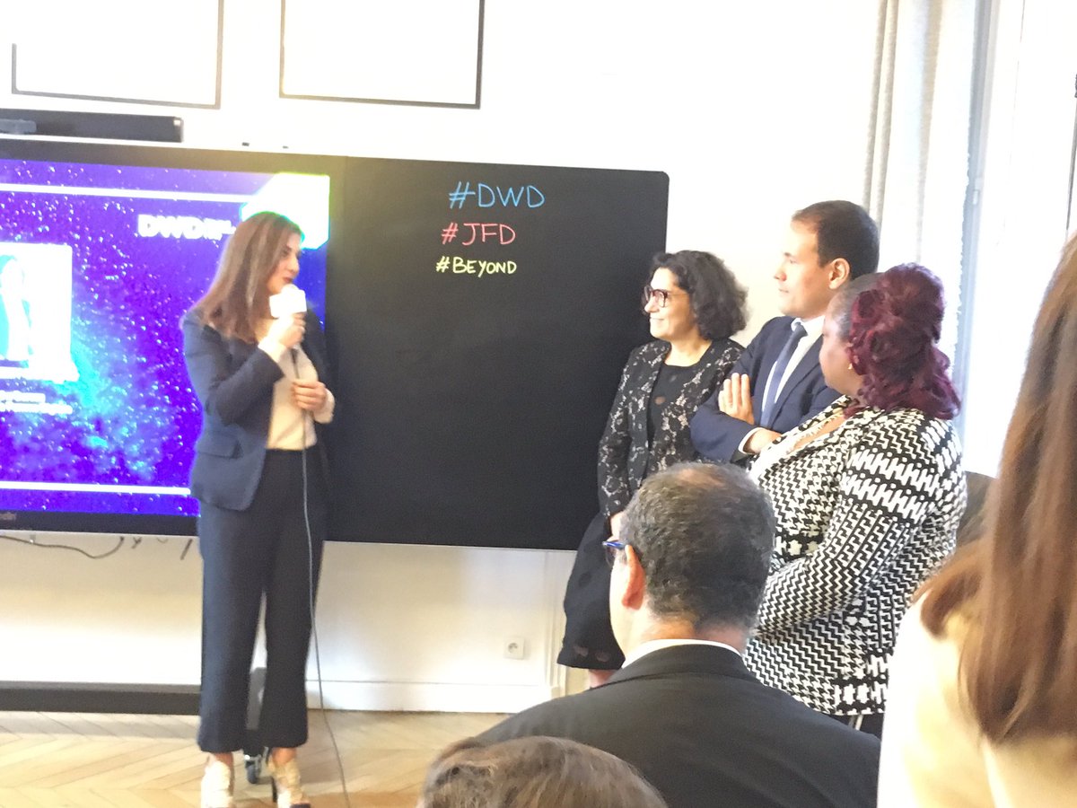 DominiqueCrochu's tweet photo. #JFD 🔛 @delphine ouvre la conférence de presse du lancement #JFD2020 mardi 21 avril en #Europe et en #Afrique en juillet en présence @nathqueencole - @cedric_o - @CameliaLeclercq Directrice au #Gabon de la @JFDOfficiel - #PrixMargaret - #Beyond - #DWD https://t.co/4lTp6YUpre