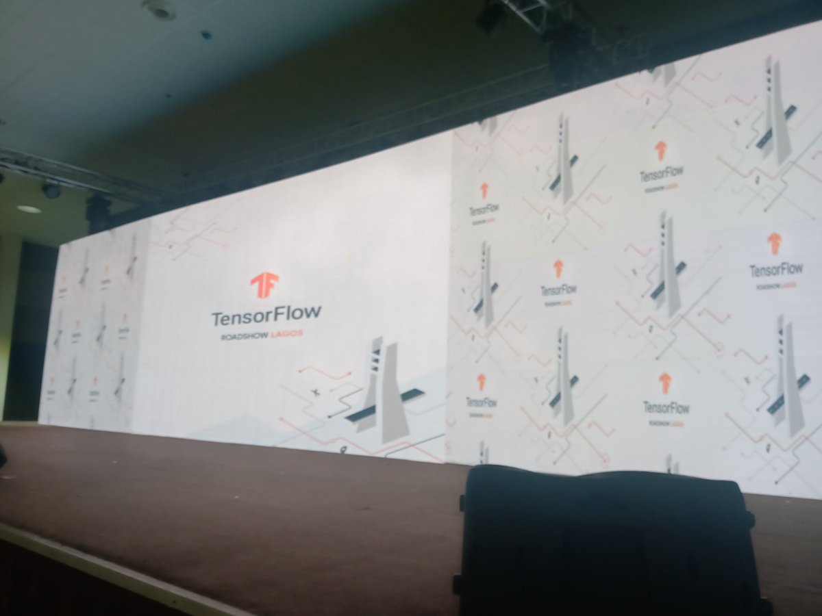 auwalms's tweet image. #TensorFlowRoadshow #Lagos is today. Come meet the Tensorflow team and ask any questions you may have. And Yes the Swags are 😍😍.