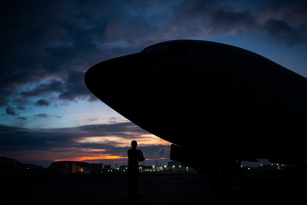 KadenaAirBase's tweet photo. #TeamKadena's 718th #AMXS maintains the #KC135 Stratotankers, allowing the 909th #ARS to provide air refueling to @INDOPACOM. #FreeandOpenIndoPacific. #Readiness #JointLethality
@INDOPACOM @USForcesJapan @PACAF https://t.co/8ySAcRMGMJ