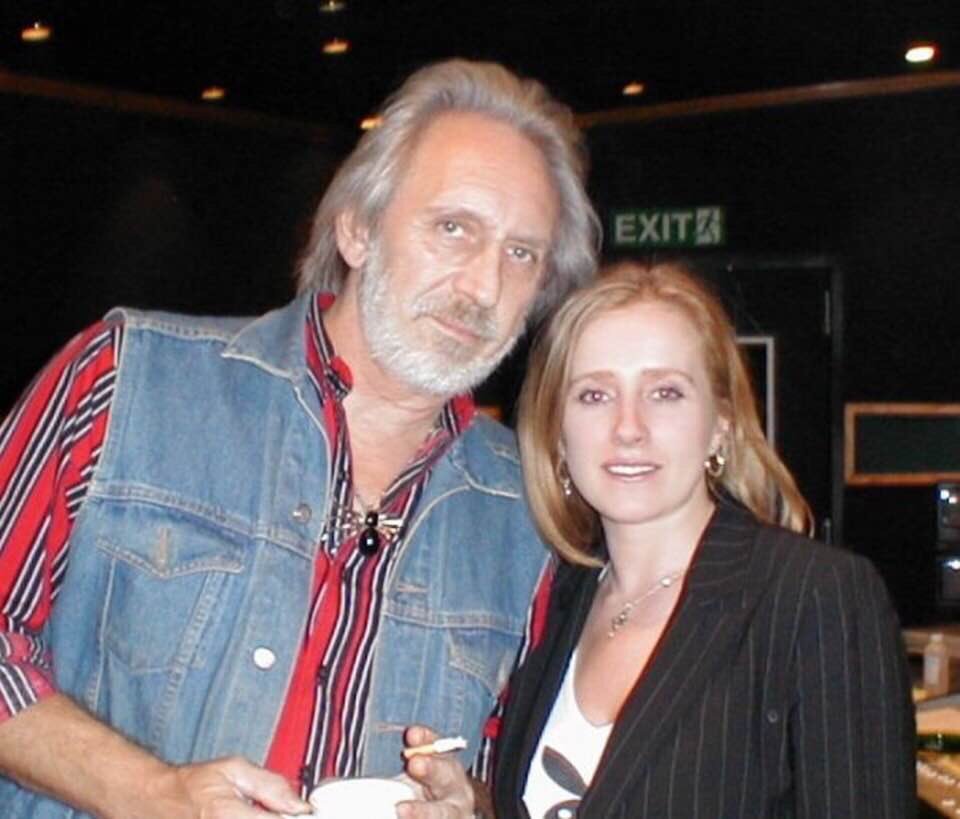 AngieYI's tweet photo. Happy Birthday to @TheWho John The Ox Entwistle would would have been 75 today. This was taken at Nomis Studios #memories #thewho #nomisstudios https://t.co/QDiPkD5Gr3