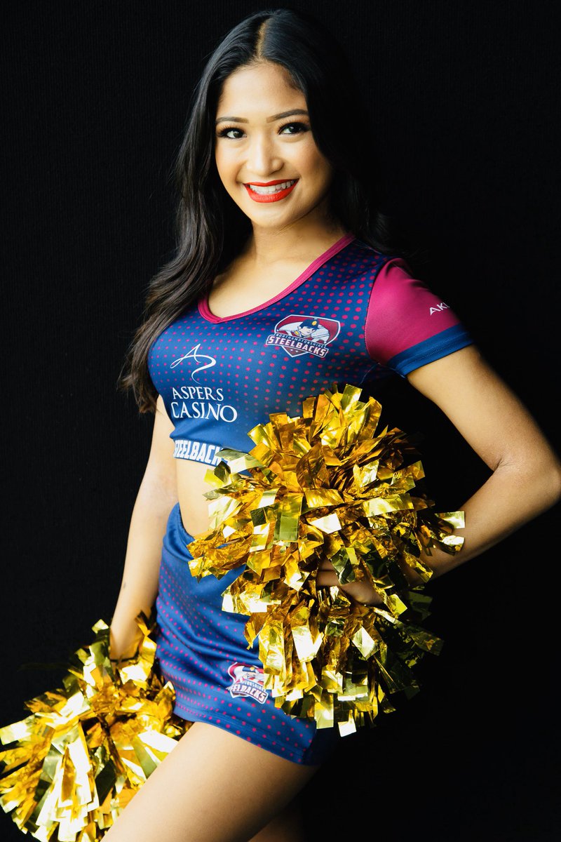 AspersAngels's tweet photo. It’s @JanineSomcio birthday today! Janine has performed  at nearly every steelbacks T20 home game for the last 2 years. You will see Janine back in 2020 too! https://t.co/AXMeBegz80