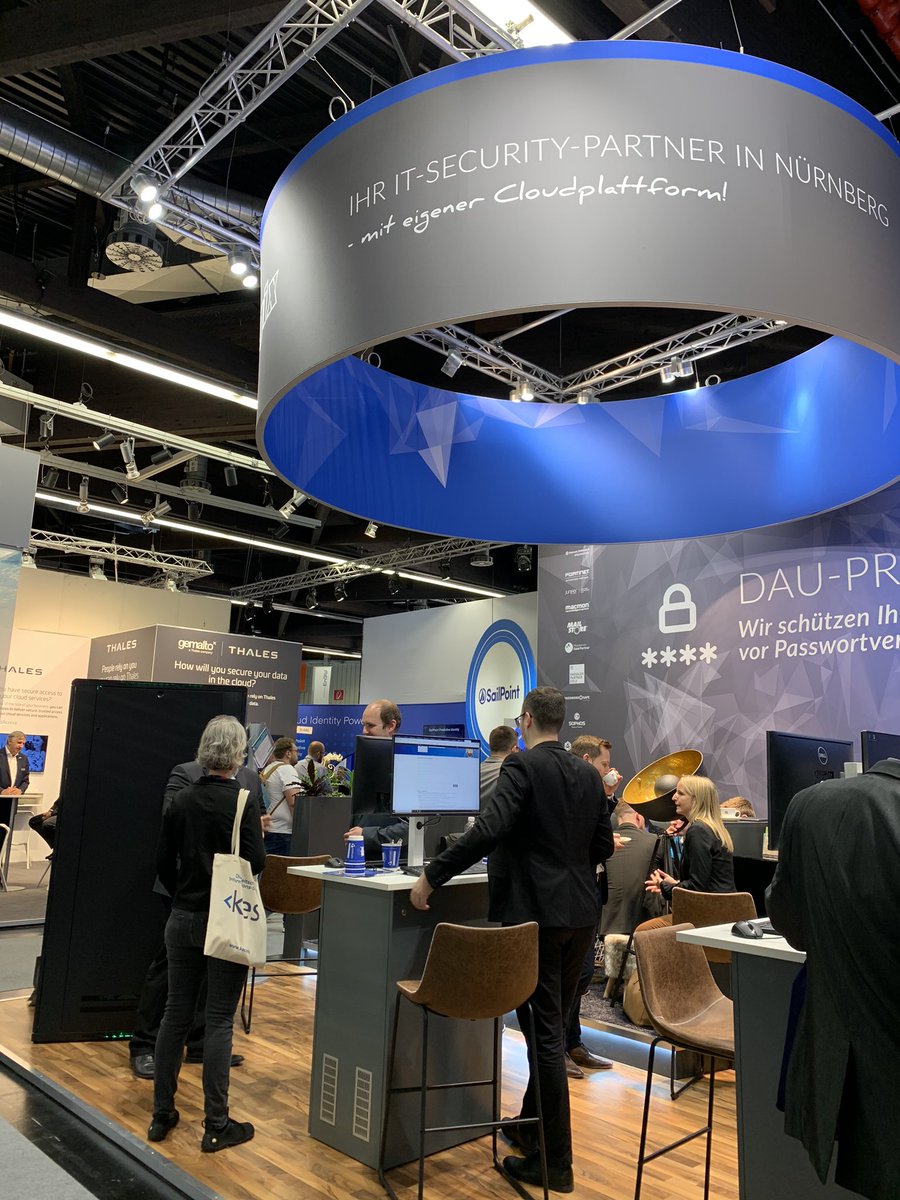 Kwittm_'s tweet image. Unser @netlogix_de Stand auf der @itsa_Messe ist sehr gut besucht. Zu finden sind wir in Halle 9, Stand 546. Wir freuen uns auf tolle Gespräche mit leckerem Kaffee &amp;amp; Snacks.

#itsa19 #itsecurity #netlogix #Cloud
