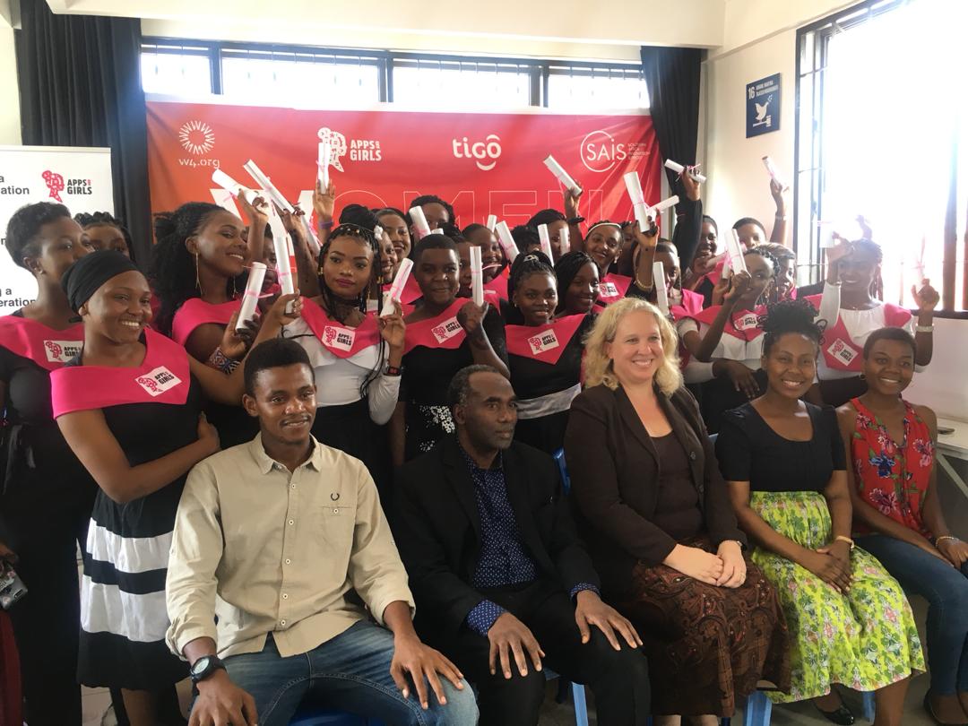 appsandgirls's tweet photo. Technology is taking a major role in liberating women in Tanzania, Today we are celebrating 31young women who have successfully finished 8months of Advanced IT training and entrepreneurship through our Jovia program
#Joviagrad19
#Techisfemale
#WomeninTech https://t.co/tDTOXKlE8E