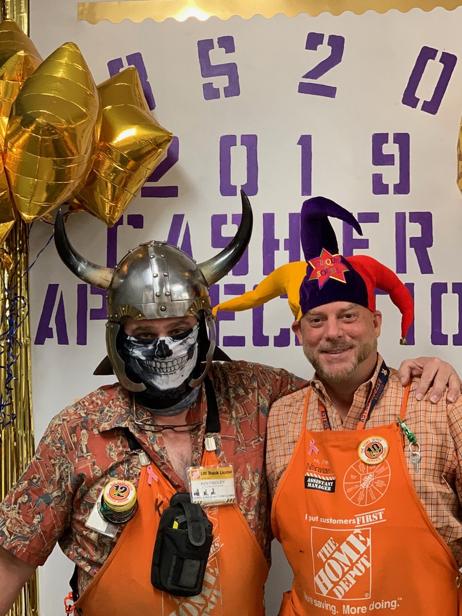 WhitlowNorman's tweet photo. 8520 Crazy hat or hair day off to a good start.  Hoping to give cashiers and friends an early morning laugh! ⁦@jreed4401⁩ ⁦@LMcmilian⁩ ⁦@KaseyCardenas77⁩ https://t.co/dzurbKGL3l