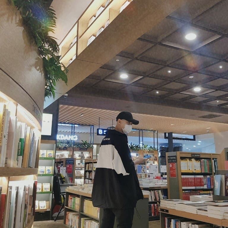 dly19921127's tweet photo. Chanyeol producer
Chanyeol kind
Chanyeol singer
Chanyeol rapper
Chanyeol visual
Chanyeol World Knowledge Forum
Chanyeol basketball
Pls tweet or retweet now!!!! https://t.co/gFBDJiyogR
