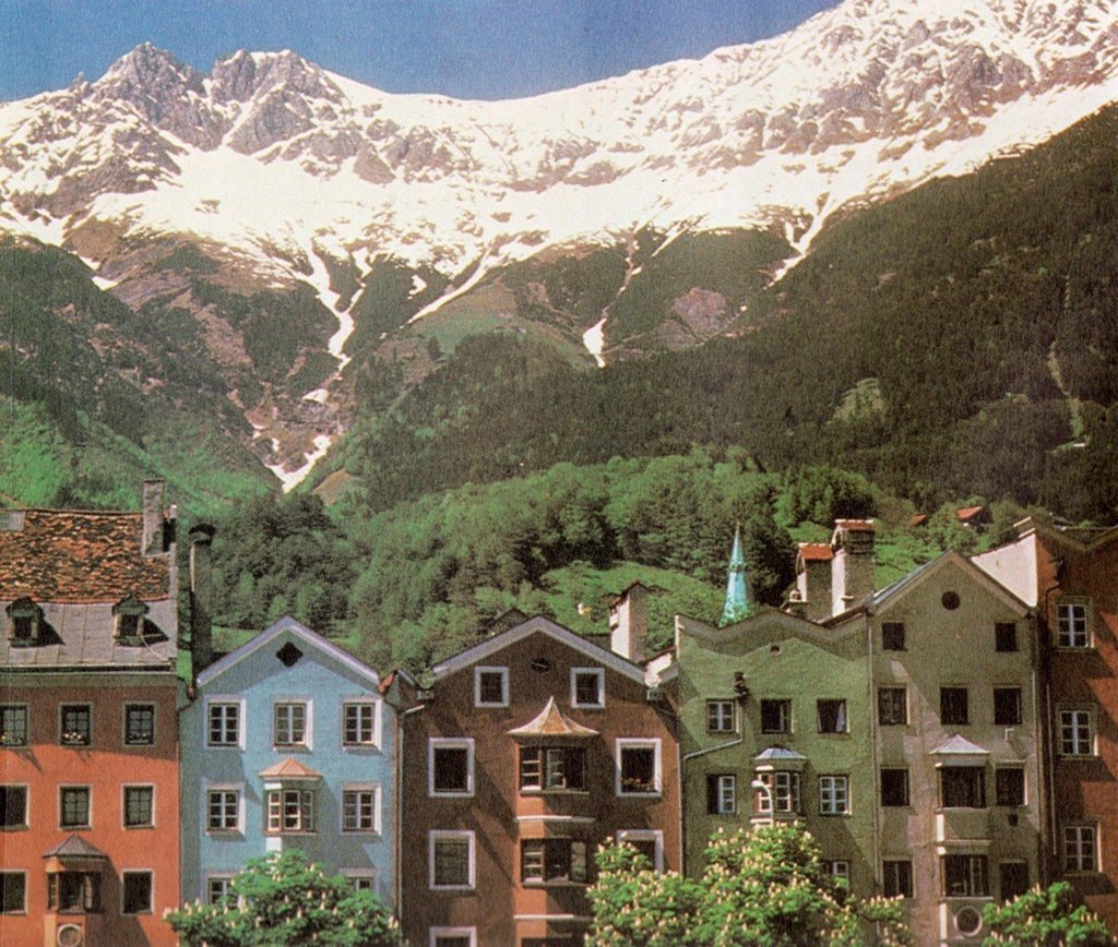 𝒎𝒐𝒐𝒅𝒆𝒍𝒊𝒄𝒂𝒕𝒆 tweet media