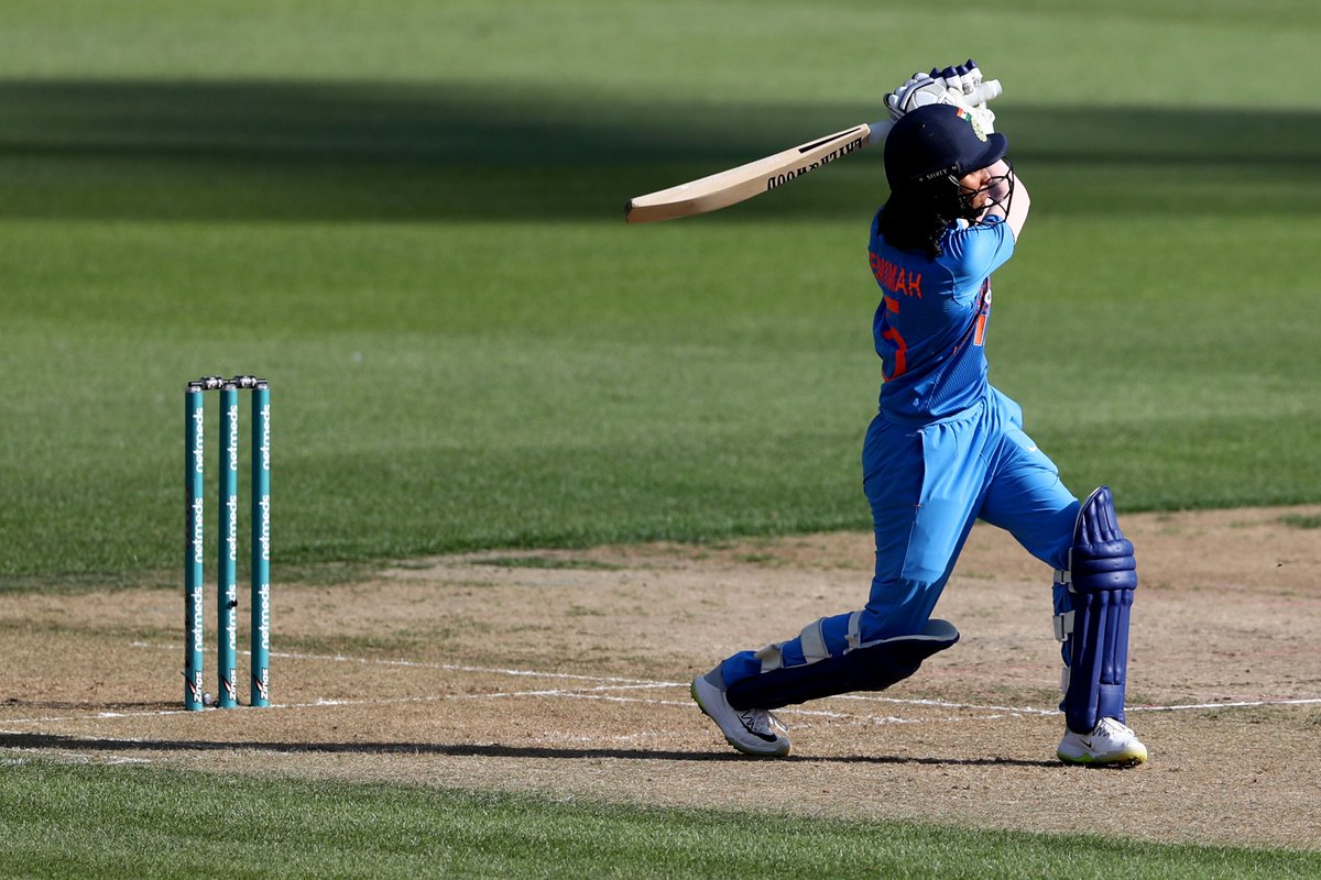 cricinfo's tweet photo. 5️⃣0️⃣ run stand between India's new look opening pair 👏

Jemimah Rodrigues and Priya Punia have put India firmly in control of the chase 

https://t.co/OQFBteO49c #INDvSA https://t.co/ZAgwz4NFqS