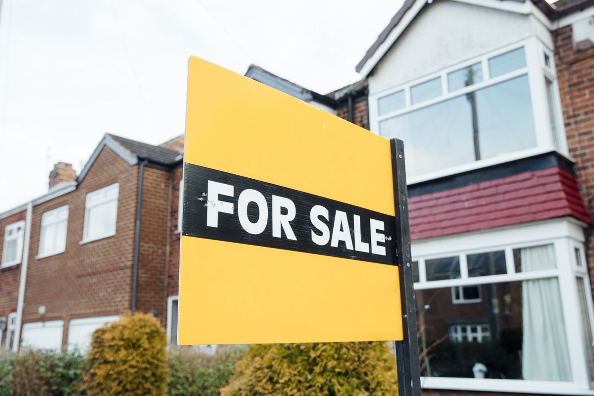 perrinsltd's tweet photo. Making a loss when you sell your home? https://t.co/dsff3QJM5k https://t.co/mLmMp5dzgq