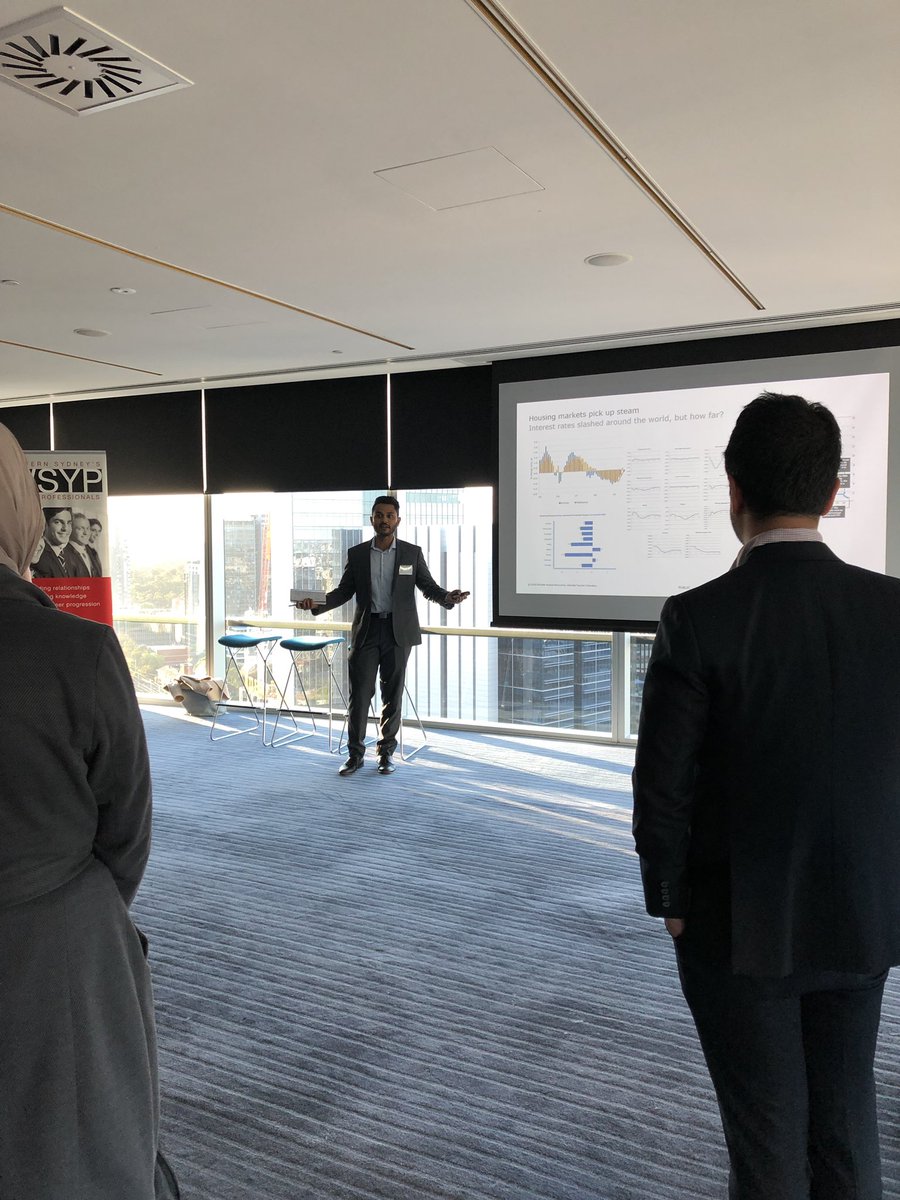 WSYP_Network's tweet image. Thanks to Emily and Muheed for sharing your insights on the current effects of #Brexit, the #GlobalTradeWar, our #dismalwagegrowth, and the current #HousingMarket within the Australian economy - a very informative evening! Thanks @Green_Dot for hosting !!