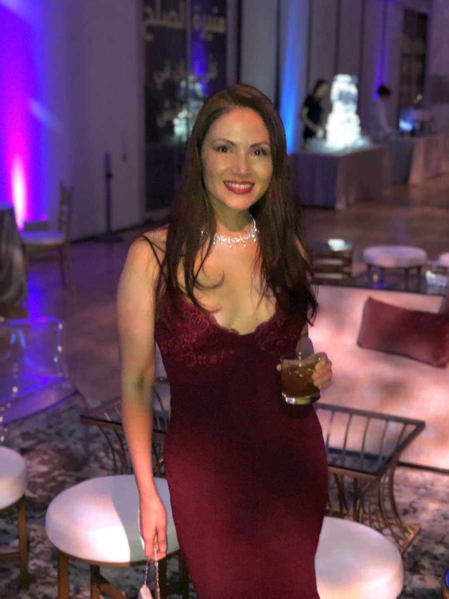 Claudine Tambuatco tweet media