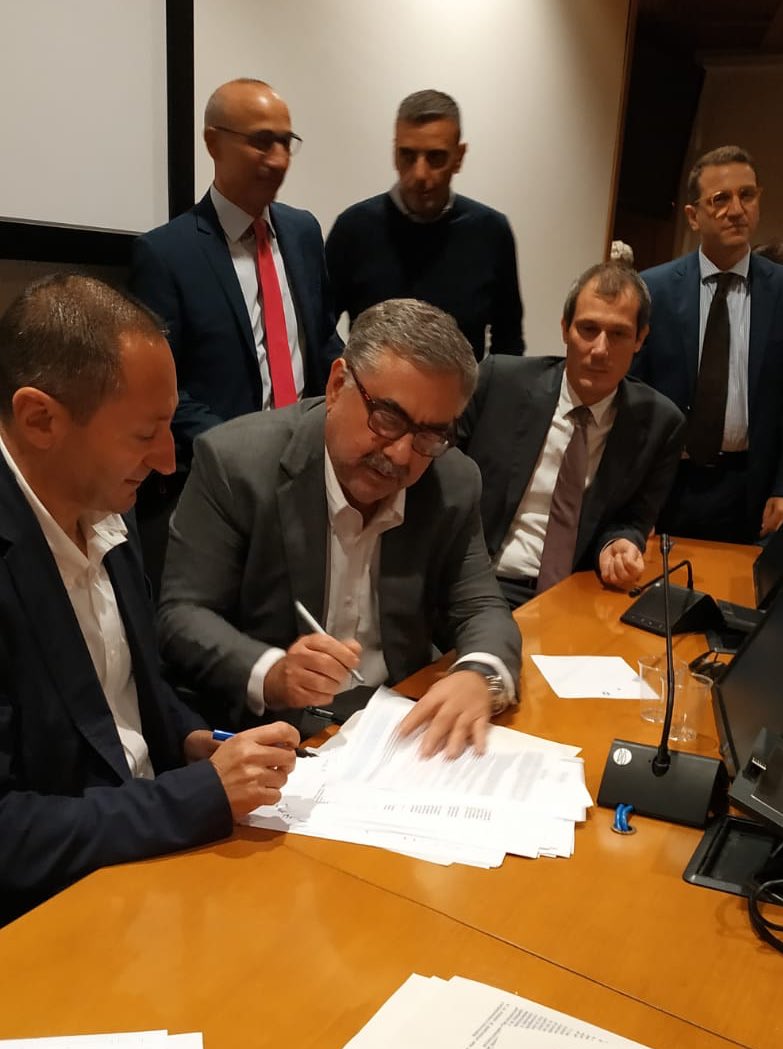 UiltecL's tweet image. Rinnovo #CCNLelettrico 2019-2021 Trovata l’intesa. #Salario: 100 euro di una tantum da subito; 14 euro sui minimi dalla produttività; 90 euro di TEM; 15 euro di nuova #produttività, 5 euro di #welfare.