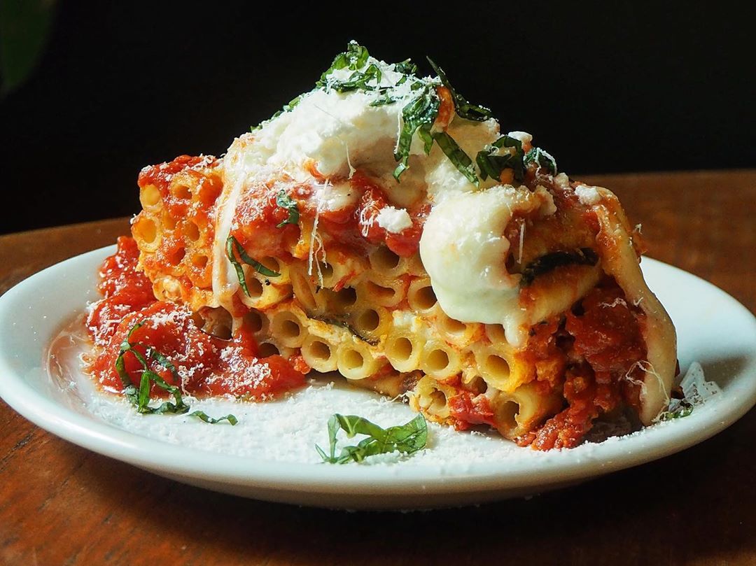 Starts tomorrow!  <a href="/Capishfood/">Capish?</a> is back in fine style with a new residency at <a href="/PubSeveney/">The Seveney Pub</a> in Essex Road #Canonbury - londonpopups.com/2019/10/capish…  New York Italian dishes - expect lots of carbs!