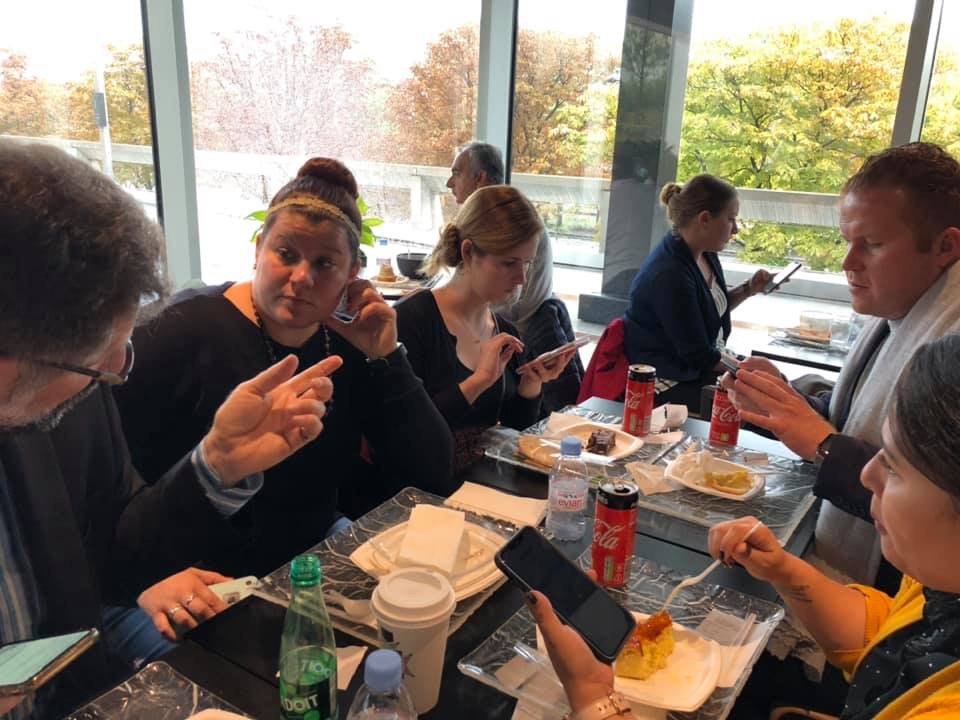 PurdueInParis's tweet photo. Having a working lunch isn’t so bad when you’re eating at @pariscordonbleu! #PurdueinParis combines cultural experiences with personal and professional growth. @AGSParis https://t.co/Un8TQPVnbG