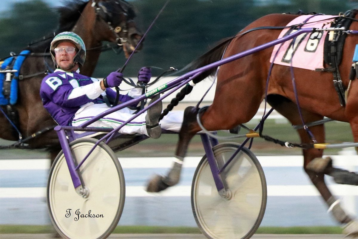 hoosiernations's tweet photo. @yoderstable13 @Ray_Cheyenne @yoder_james @Chris_wponies @joe_norte @rebelsart @jtlburn @kimberlymoier @GlenPeckinpaugh @vnssa926 @KathleenBaitzel @elliotgordon2 @SadandSulk @BradA53472906 @INStandardbred @HoP_Racing @blongphee67 @musicalhossgal @tlvonline @miller_marijane @russell_swenton @RustyVorhees @GunnarDunning @racing_fillies @KFrnch @RoseMags_ At Hoosier last night
#HighFive Sam Widger #CleoPatrick #Givemeacookie #RockinInTheWind #GrimmieHanover #KaksSharkAttack
#DrivingDouble @bigticketbates #JesseV #ComeOnLoretta
Congrats gentlemen!! #PlayHP
@dolenski_john https://t.co/1Afp3GiINe