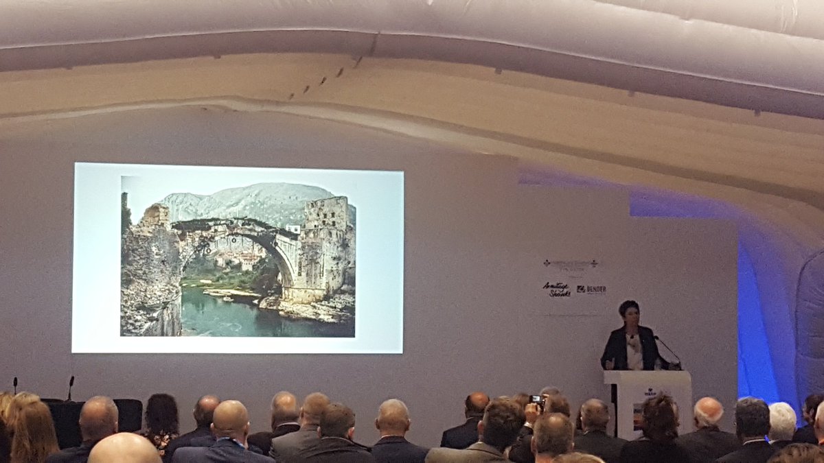 webberlus96's tweet photo. @sallybecker121 The Angel of Mostar speaking @HCEstates @IHEEM annual conference day 2 #HCEstates @mcr_central https://t.co/KSZ3u8eM4s