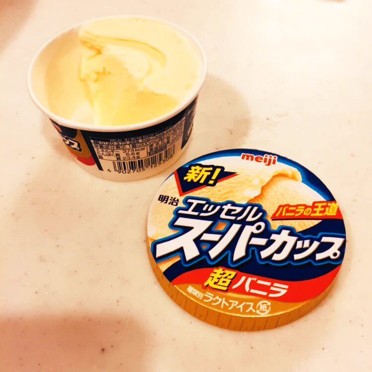 スーパーカップの最高の食べ方！？材料2つで簡単「ふわふわバニラ蒸しケーキ」の作り方！
