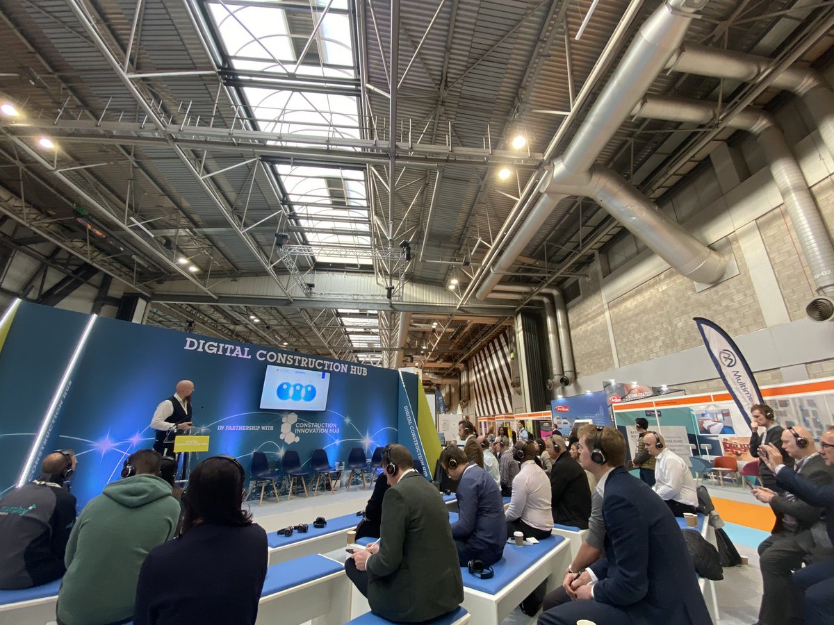BIM4Estates's tweet image. Richard Draper - BIM and Digital Assets Manager at @unibirmingham is sharing their #OneEstates vision to manage data across all #Estates systems and the review of their #systemsarchitecture to facilitate integration @BIM4Estates @TheBIMViking @TheBIMViking @UK_CW #UKCW2019