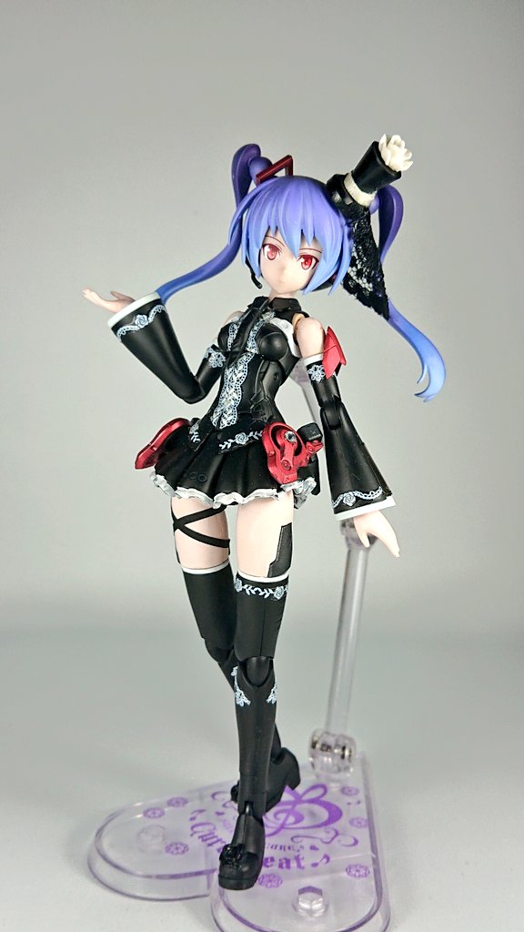 ナタリアの椅子 初音ミクゴシックロリータstyle 自分好みにミクちゃんのリペを 塗装後に右太股の合わせ目が割れてしまったのでリボンで巻いてあるようにアレンジして誤魔化しました 靴の先の薔薇がチャームポイント Faガール 初音ミク T Co ナタリアの椅子 初音ミクゴシックロリータstyle 自分好みにミクちゃんのリペを 塗装後に右太股の合わせ目が割れてしまったのでリボンで巻いてあるようにアレンジして誤魔化しました 靴の先の薔薇がチャームポイント Faガール 初音ミク T Co