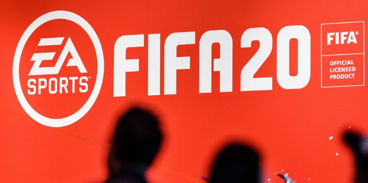 ReadFootballCo's tweet image. ⚽️ FIFA 20 REVIEW ⚽️

@HulbertJoe has reviewed #FIFA20 and it's fair to say he's not impressed.

Do you agree with Joe's thoughts?

👉 bit.ly/2M1ja7K