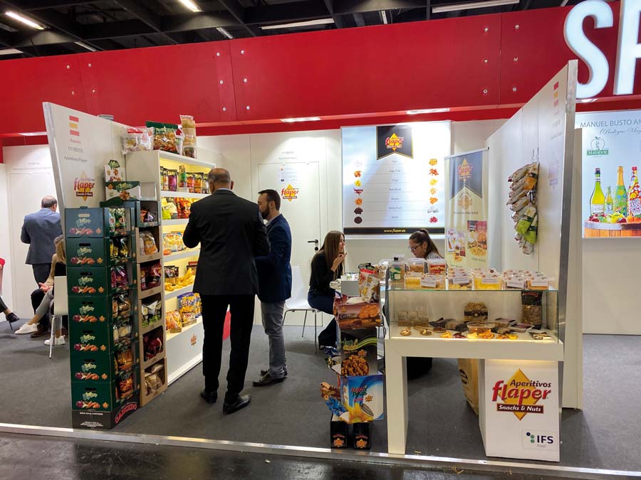 ApFlaper's tweet image. Último día de feria en #anuga📢
#Flaper #day5 #lastday #feria #evento #international #exhibition #snacks #nuts #chips #porkrinds #products #export #cologne #instafood #gourmet