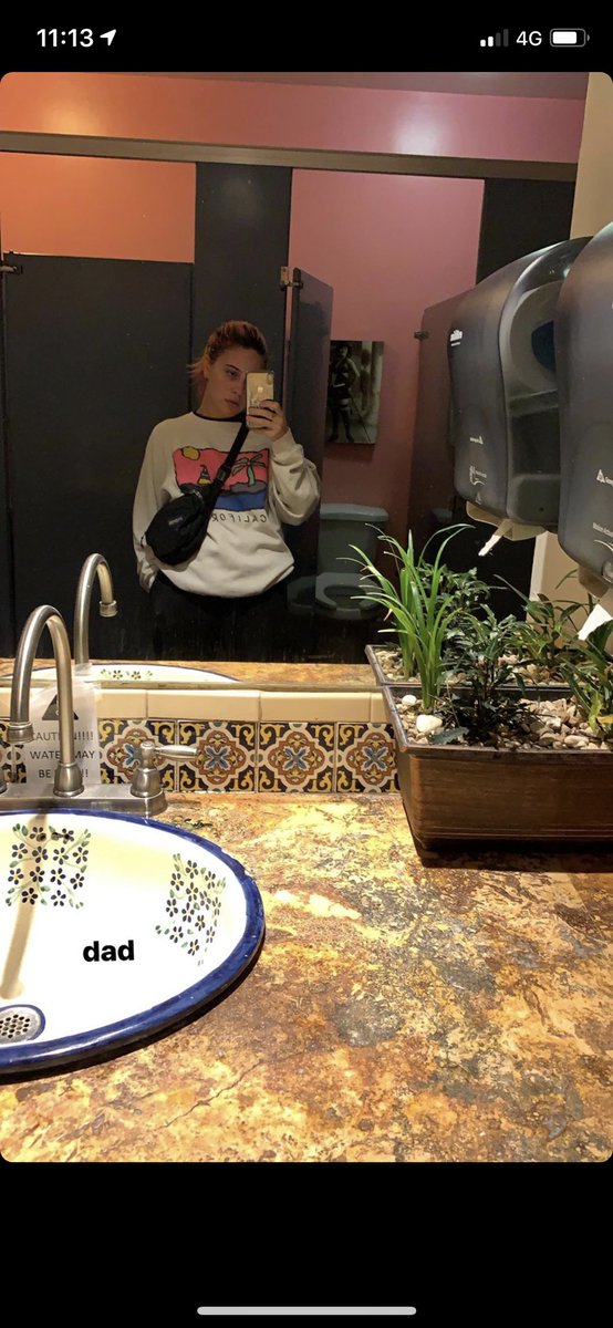 BeaMiller__FR's tweet photo. #PHOTO || Bea via sa story instagram https://t.co/eYdOAGoaRS