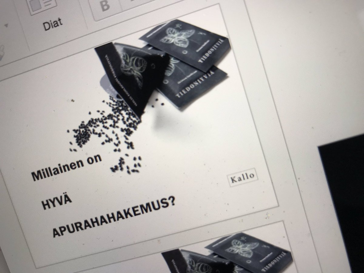 TuuliPL's tweet photo. Tervetuloa Tampereen Laikkuun tänään 9.10. kello 16. Tykitän 45 diaa lempiaiheestani! #Kal10 #apurahat https://t.co/W9fljJuH6v