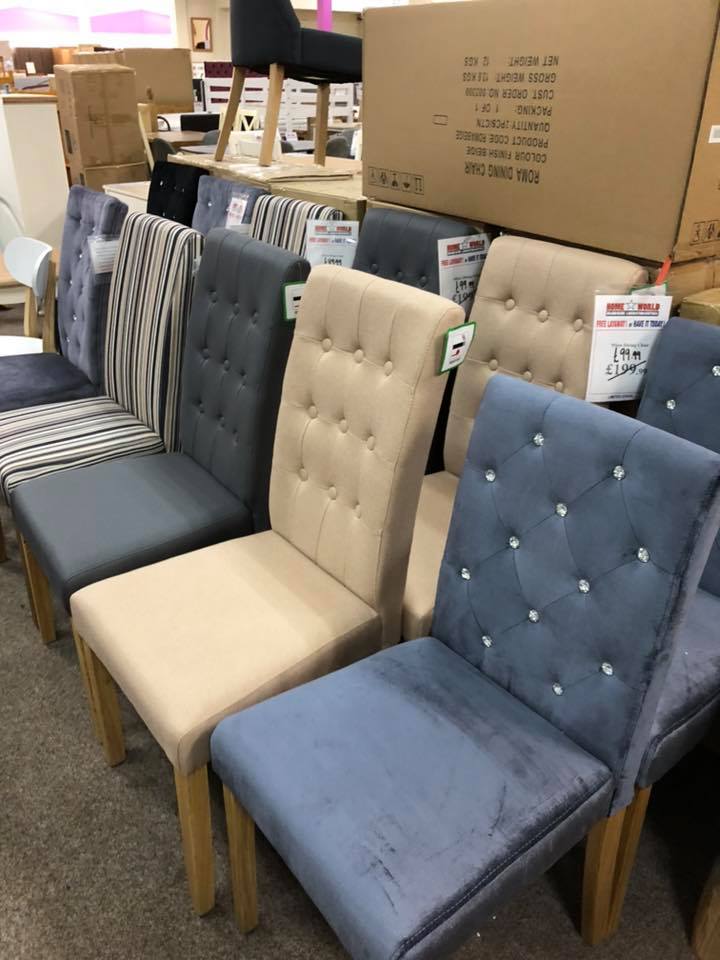 HomeWorldOnline's tweet image. Dining chairs! 😀
Last ones to clear! 😀
Lots to choose from in different colours and types!
You can use our free layaway or have them today!
#diningchairs #diningchairclearance #fabricchairs #woodenchairs