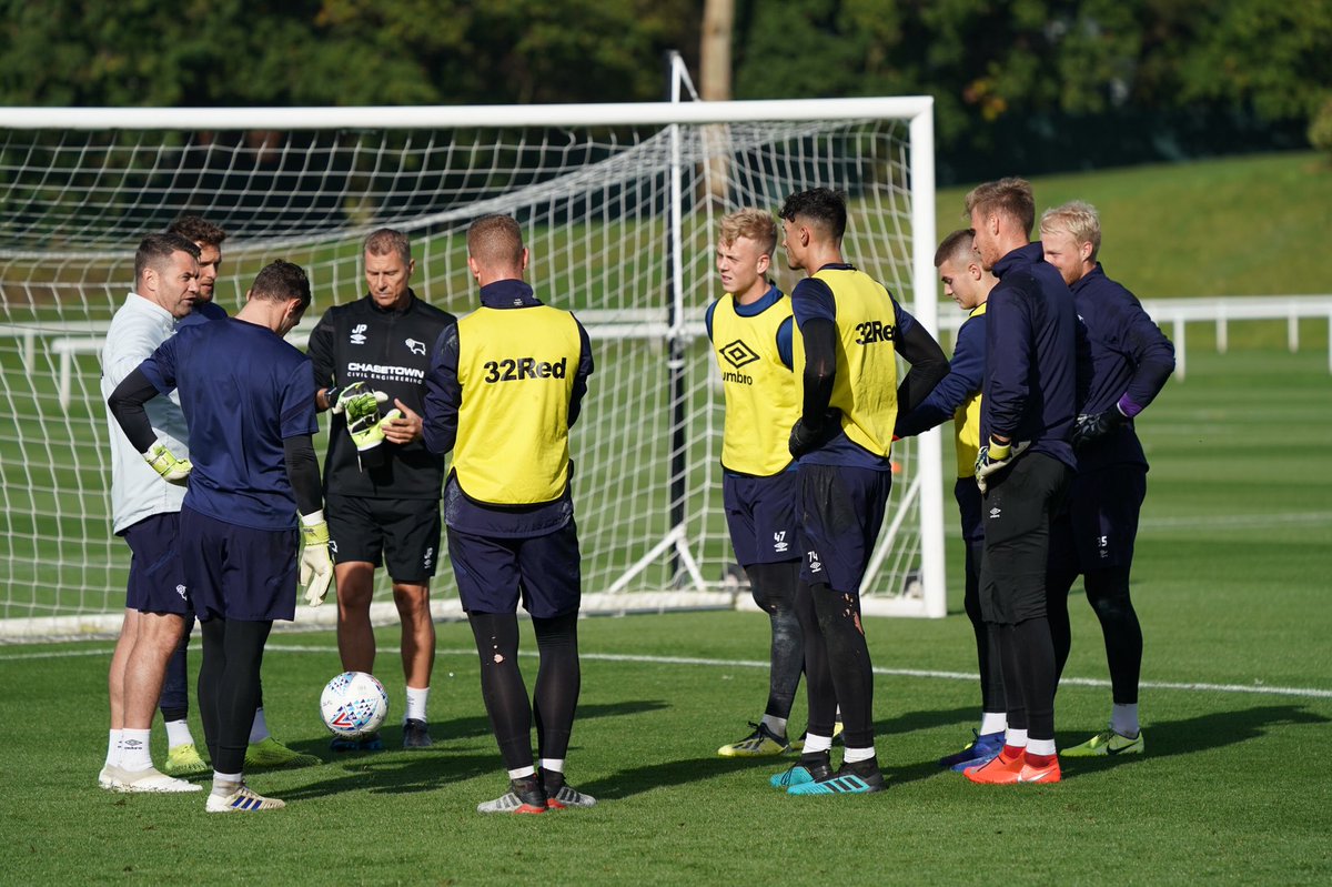 dcfcofficial's tweet image. Goalkeepers’ Union. 🤝